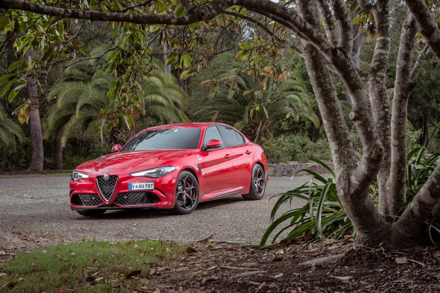  Alfa Romeo Giulia Quadrifoglio (952) 2017 года  (AU) (фото 38 из 41)